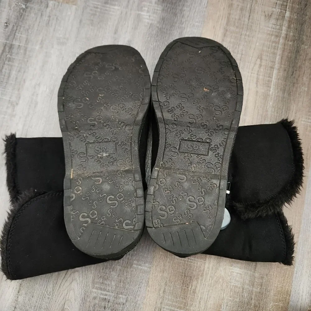 SO Women's SoJordie Black Faux Fur-Lined Boots Button Side Closure Size 7M